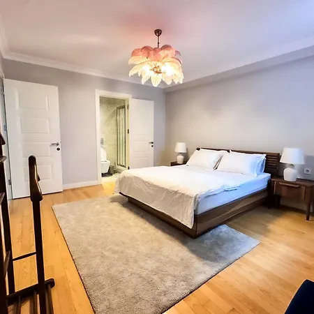 Calma Cihangir Apartment *